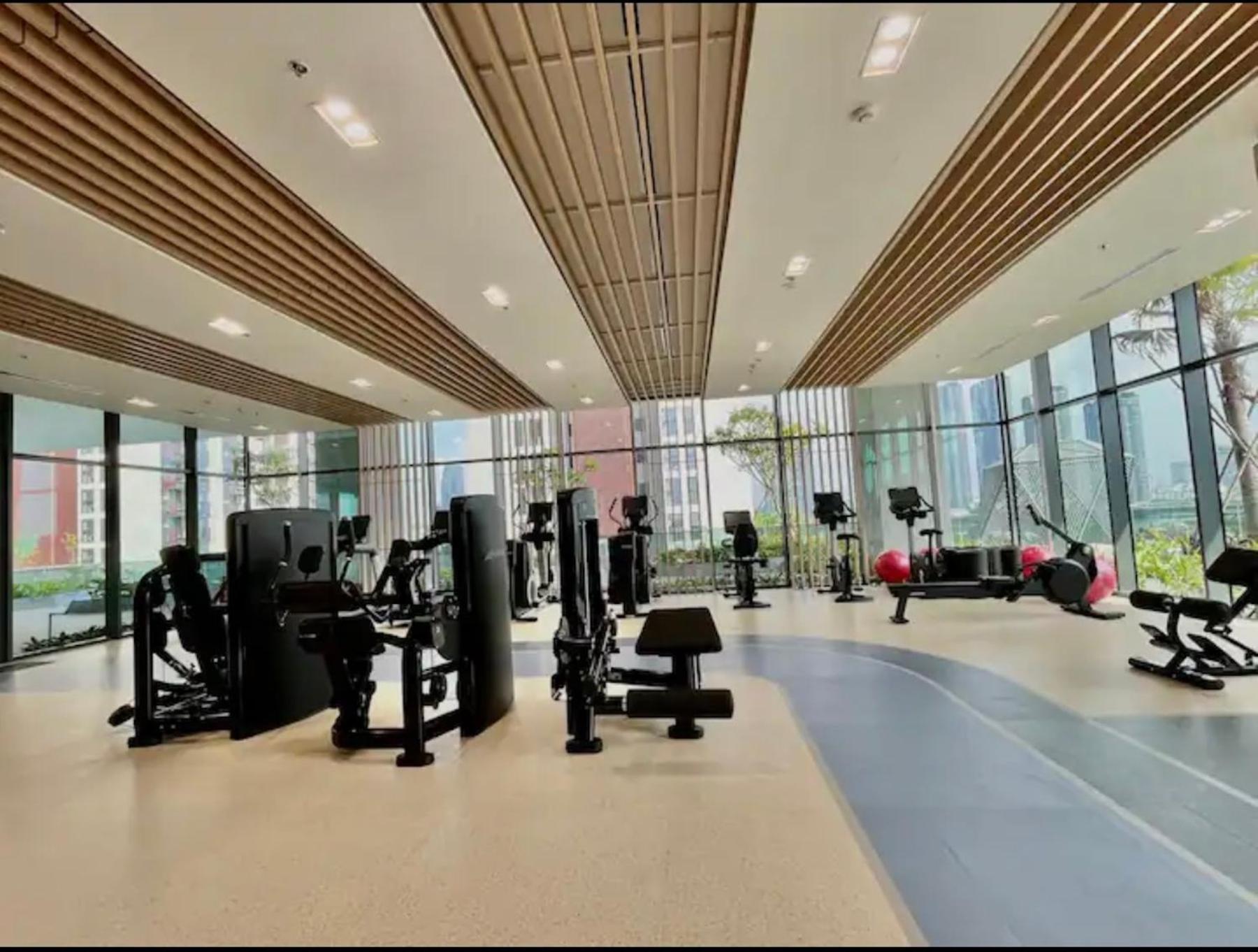The Metropole -Complex "Opera, Crest, Galleria " -Free Pool-Gym-Sauna Room-Yoga Room Cidade de Ho Chi Minh Exterior foto